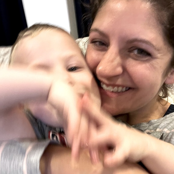 Meet your Posher, Sarah - Picture 1 of 1